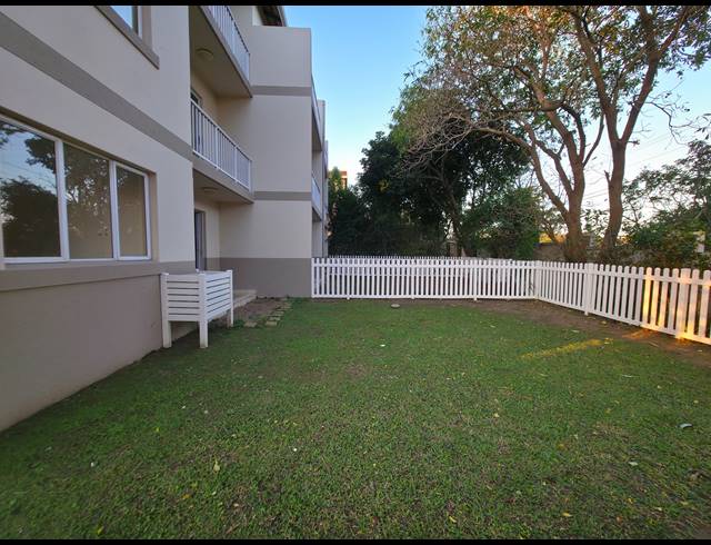 2 BEDROOM APARTMENT TO LET IN BALLITO CENTRAL
